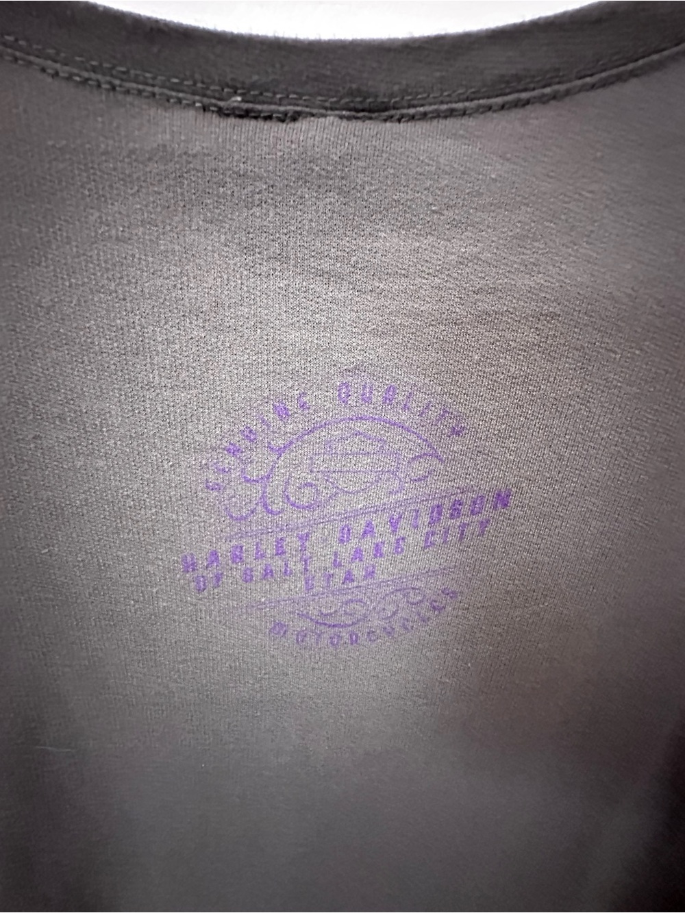 Harley Davidson XL grey Salt Lake City cotton blend long sleeve top streetwear - Picture 10 of 11